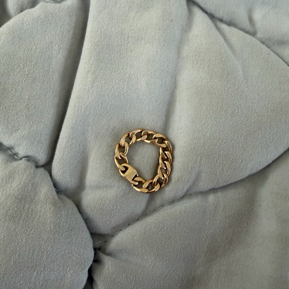 Mejuri Bold 14k Chain Ring Size 6. Purchased from Mejuri. M & 14k stamp shown